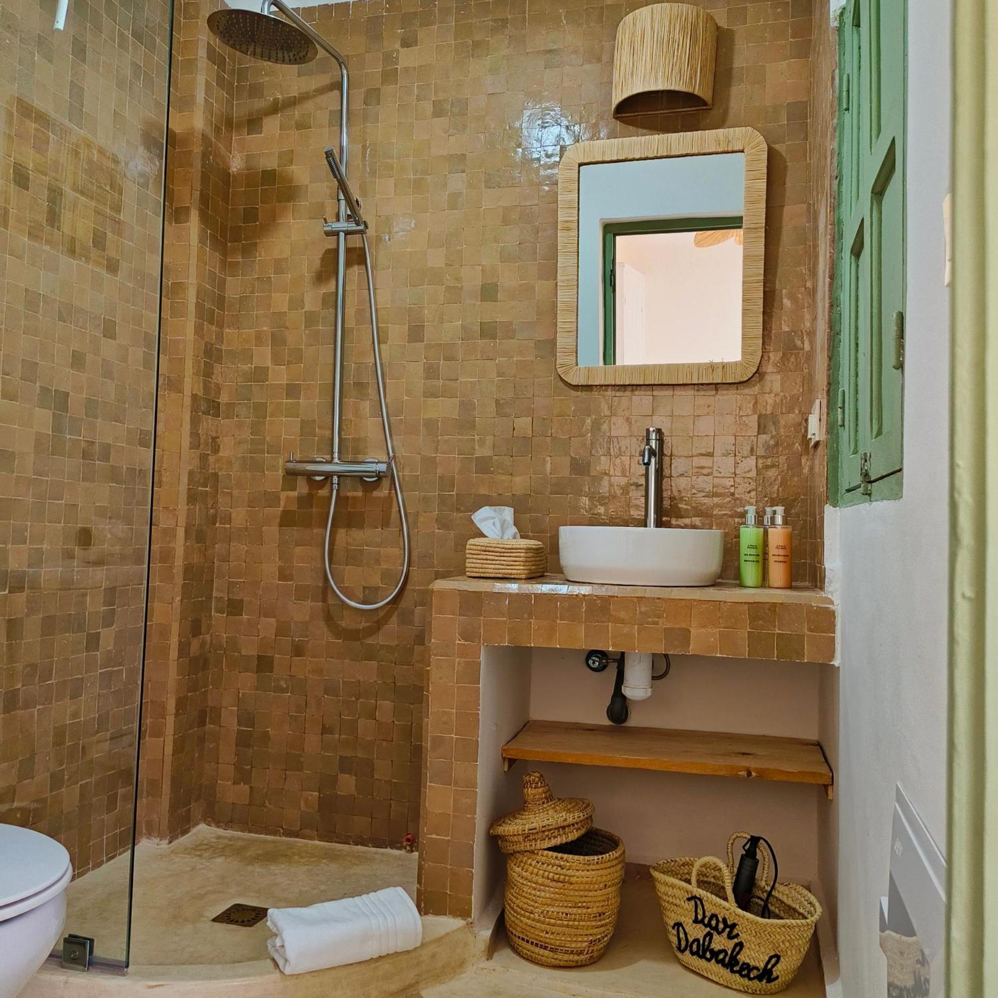 Dar Dabakech, Proche Jemma El Fna, Souk, Centre Medina, Riad, Logement Entier De 2 A 6 Personnes Marrakesh Exterior foto