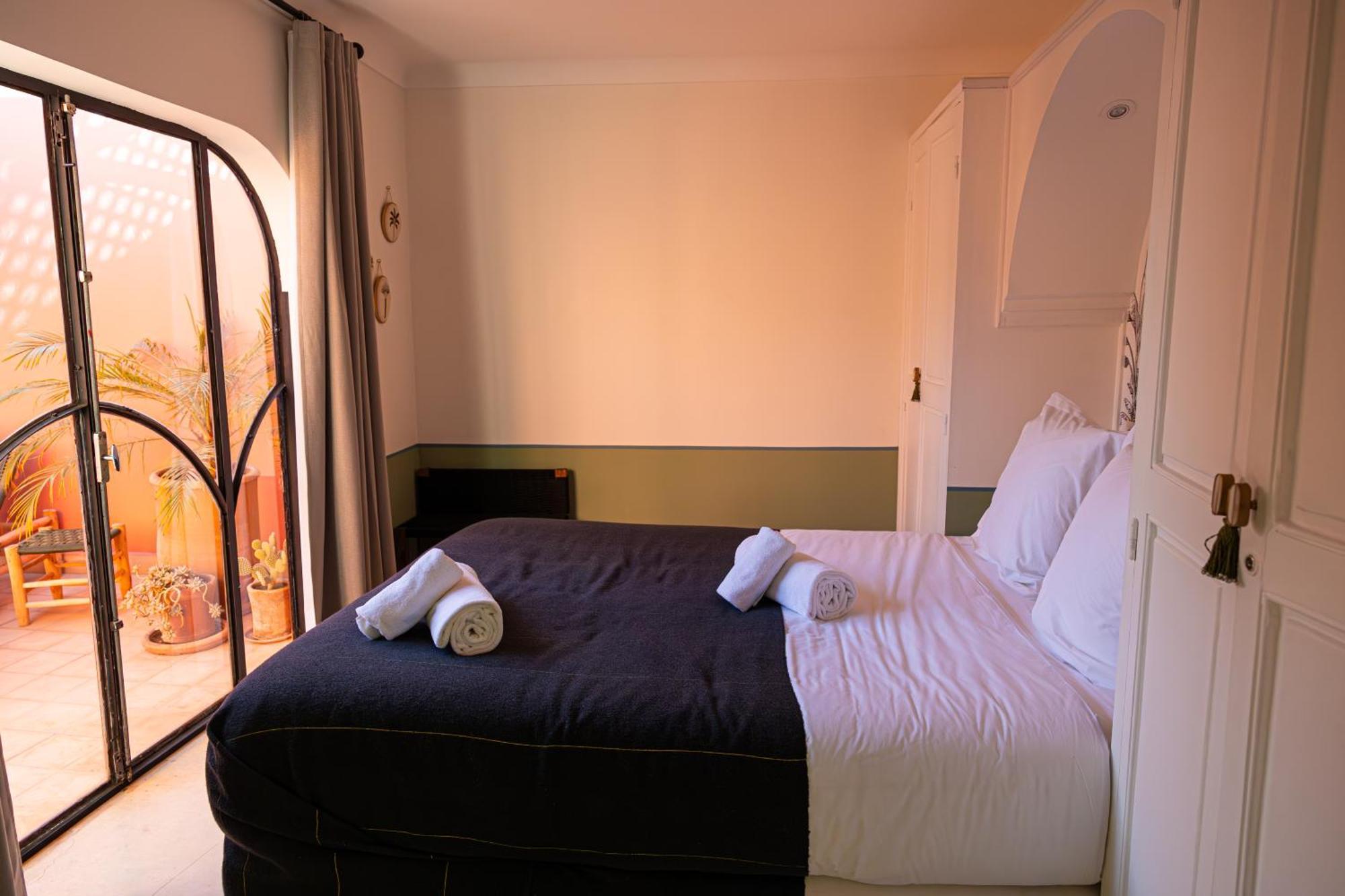 Dar Dabakech, Proche Jemma El Fna, Souk, Centre Medina, Riad, Logement Entier De 2 A 6 Personnes Marrakesh Exterior foto